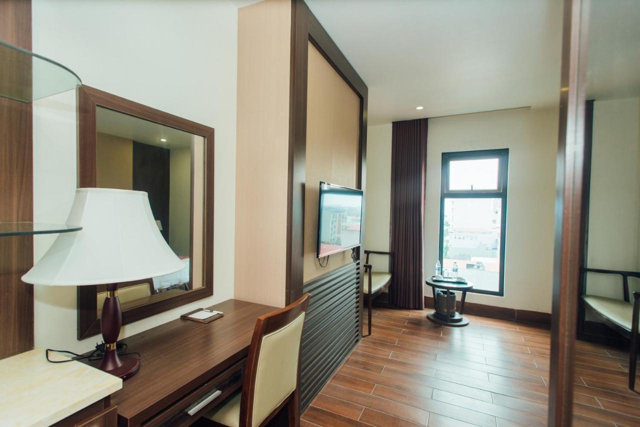 Hung Long Hotel Phủ Từ Sơn Exterior foto
